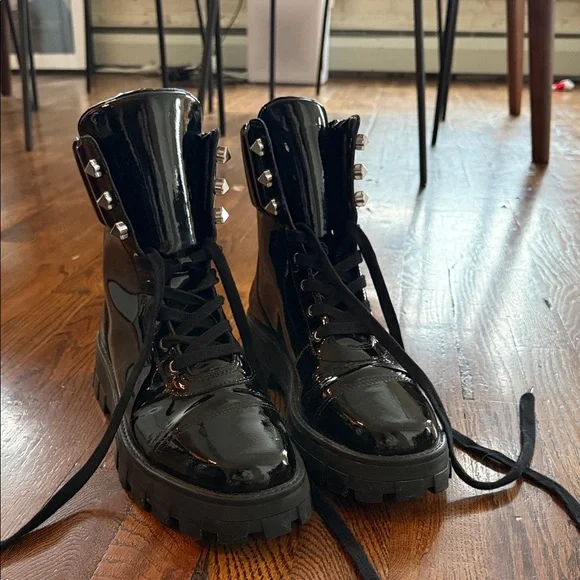 Schutz Black Patent Leather Women's Boots - Picture 2 of 3